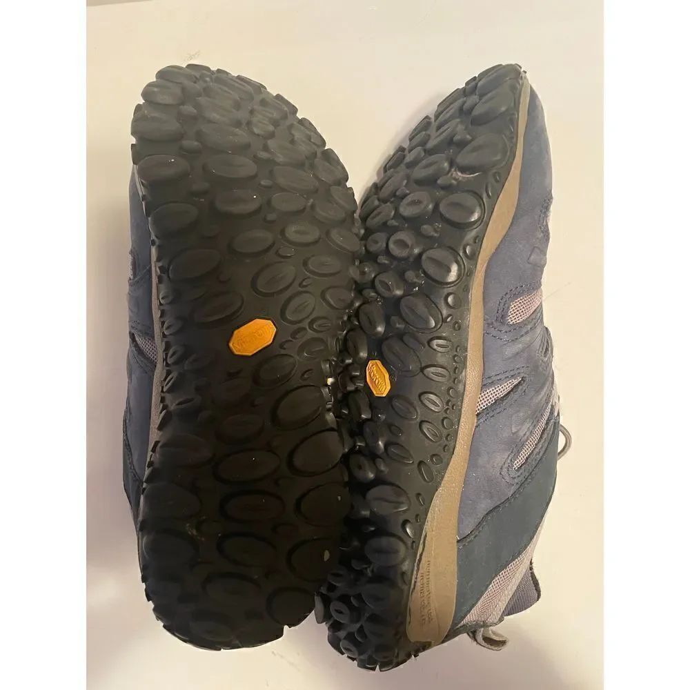 Merrell Shoes (SZ 6) - Picture 5 of 5